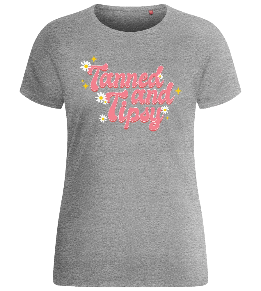 Tanned & Tipsy Design - Basic women's fitted t-shirt