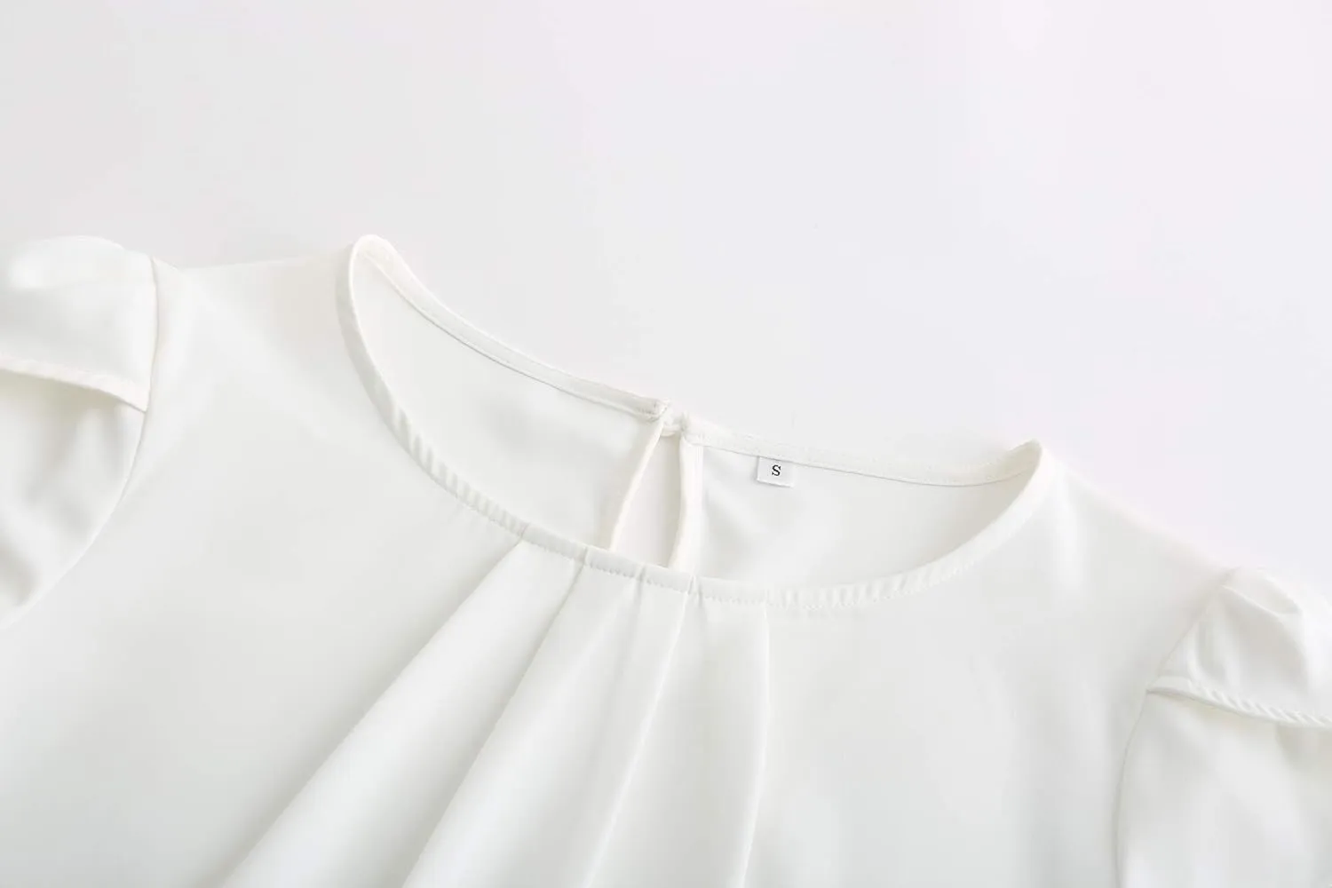 TASAMO Women's Casual Round Neck Basic Pleated Top Cap Sleeve Curved Keyhole Back Chiffon Blouse