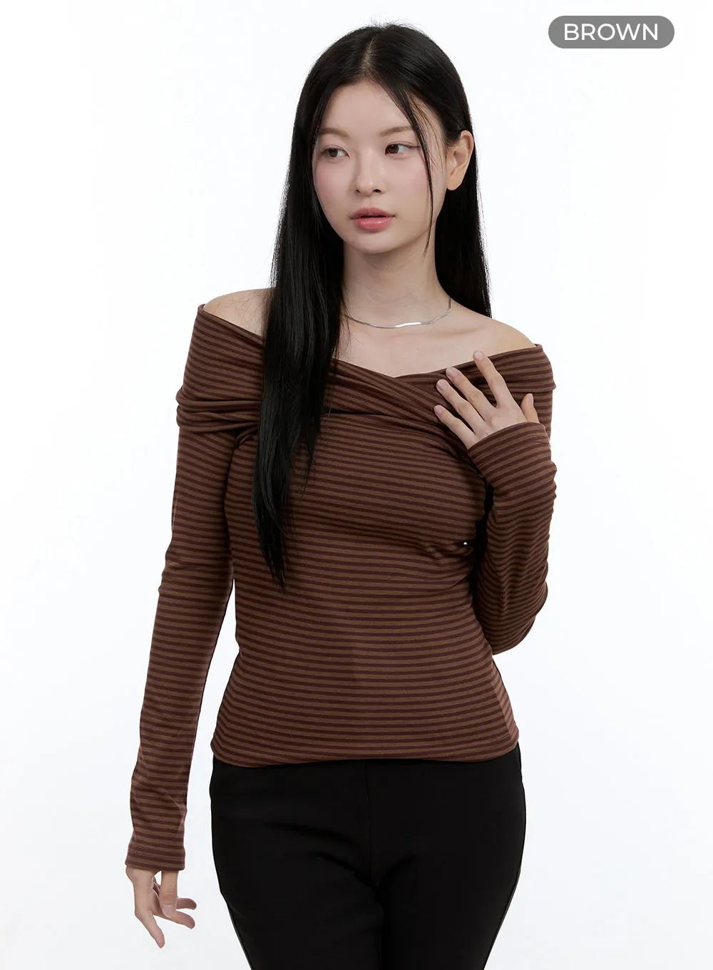 Twist Stripe Off-Shoulder Top OO429
